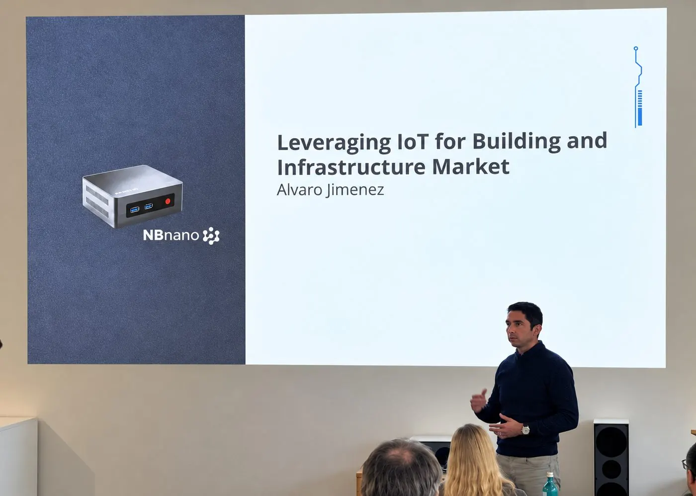 Charla técnica sobre IoT para edificios e infraestructura